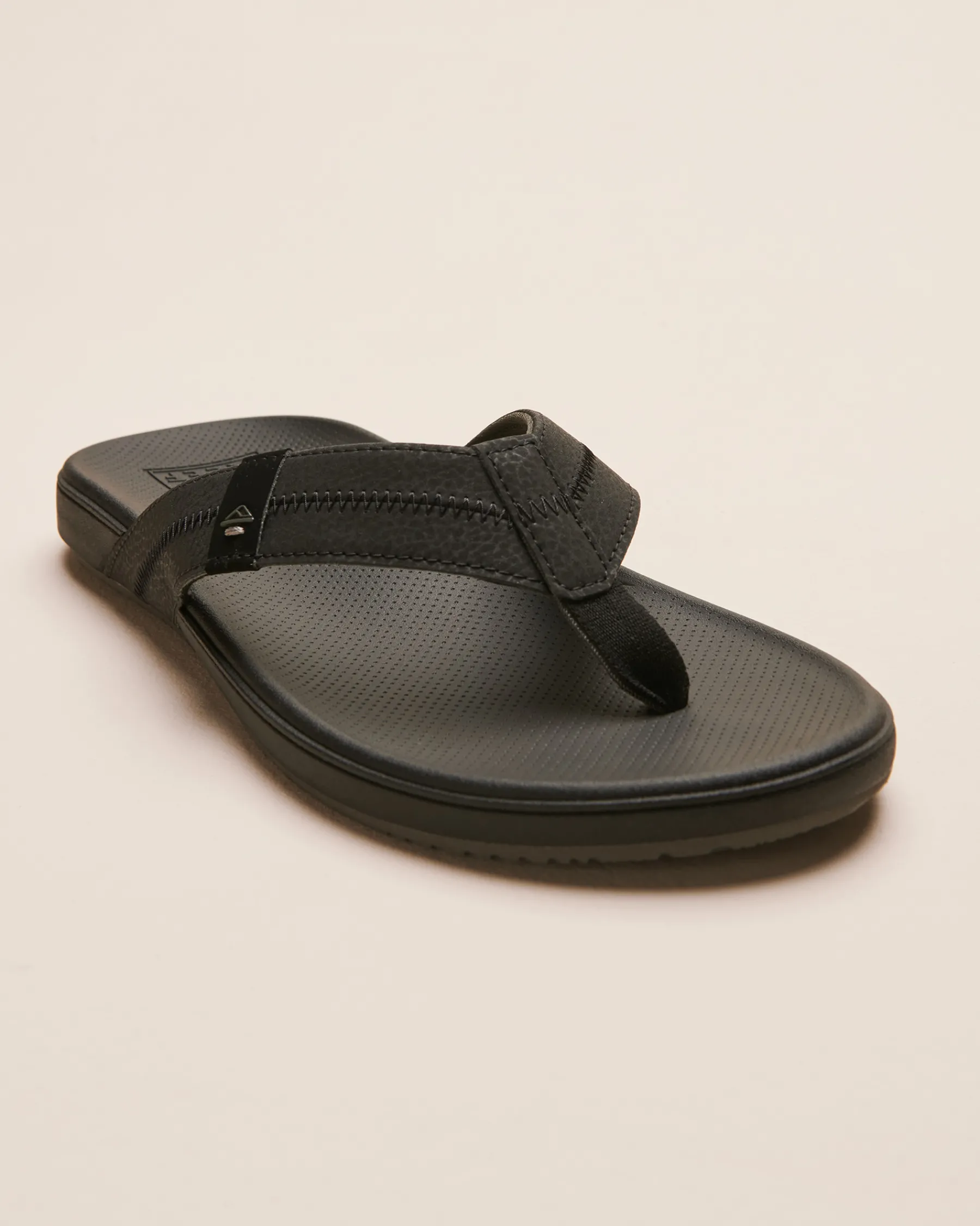 CUSHION BOUNCE Sandal* Sandals