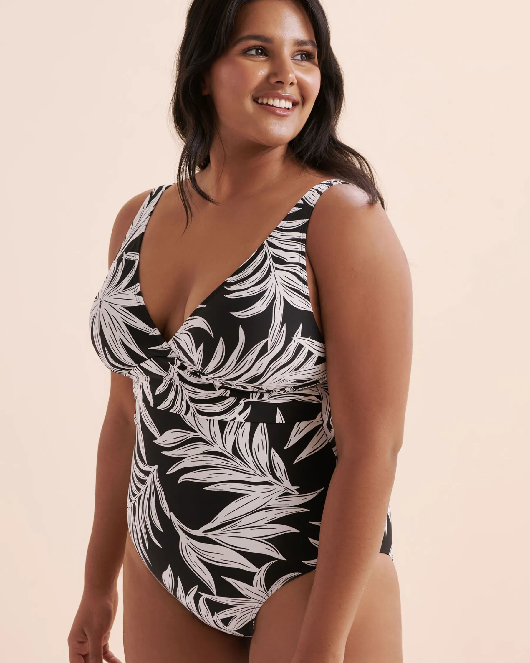Mesh One-Piece Swimsuit*Women One-Piece