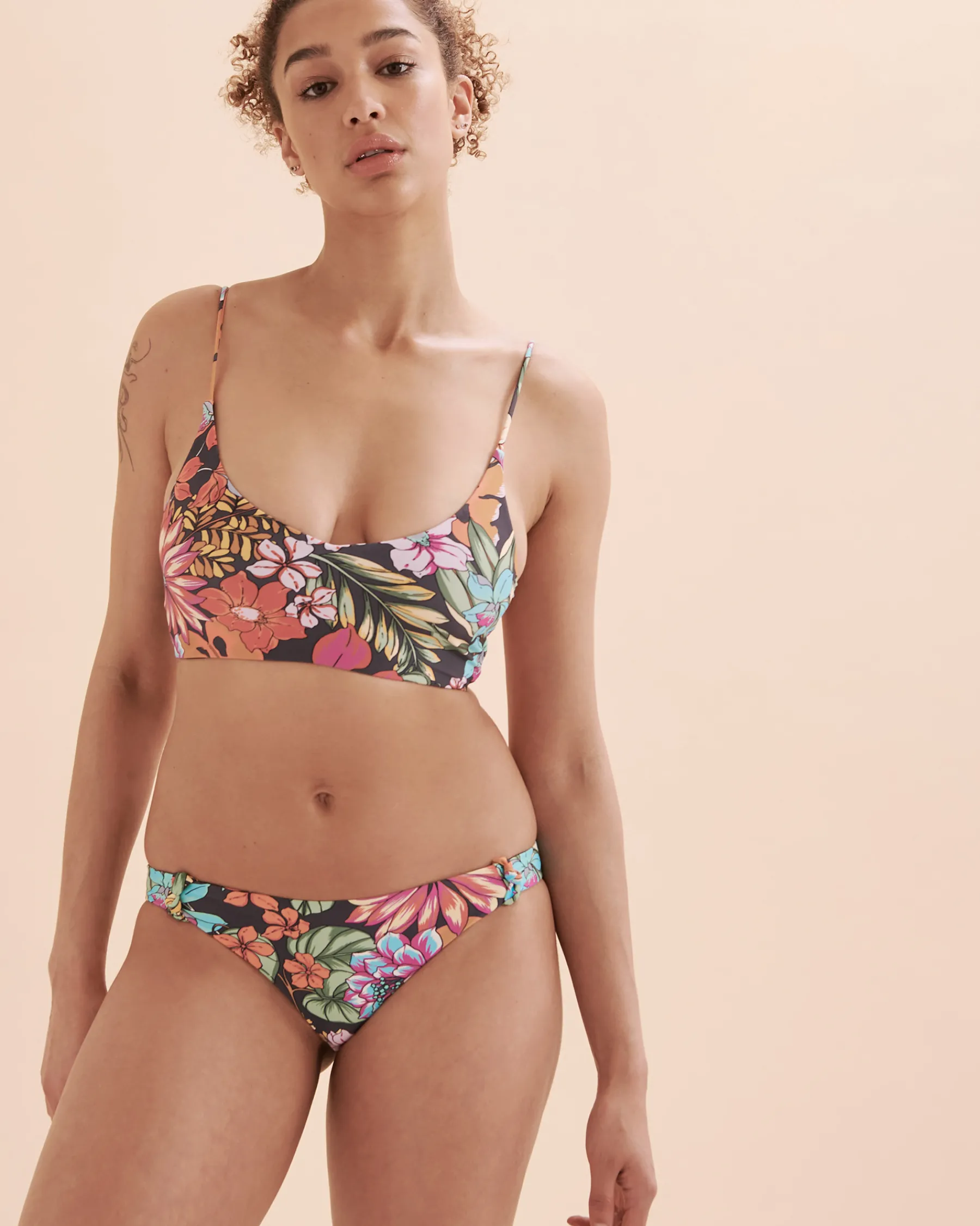 Reina Tropical Low Rise Bikini Bottom*Women Bikini Bottoms